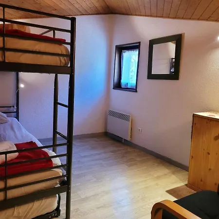 Apartment Duplex 3 Pieces Aux Gets, Proche Pistes Avec Parking Et Wifi - Fr-1-598-23 Les Gets